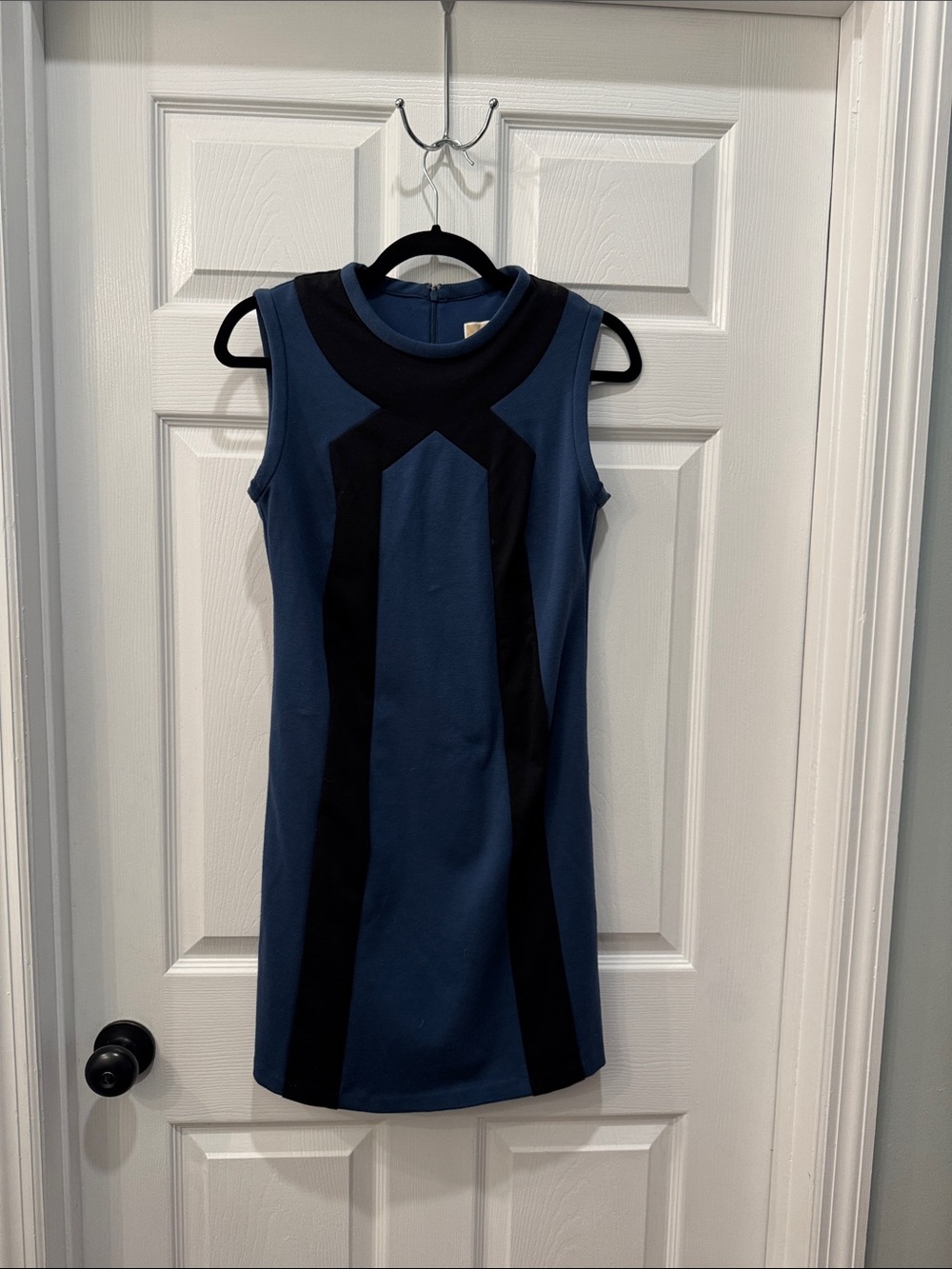MICHAEL Michael Kors Navy and Black Sleeveless Mini Dress